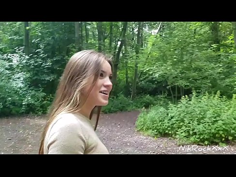 ❤️ Mi proponis al Evelina, ke ni fiku en publika loko! Ŝi diris jes. Tiam mi fikis ŝin en la azenon kaj kumis en ŝia buŝo. Tiam ŝi pisis sin. ❤️❌ Hejmfarita porno ĉe ni ﹏